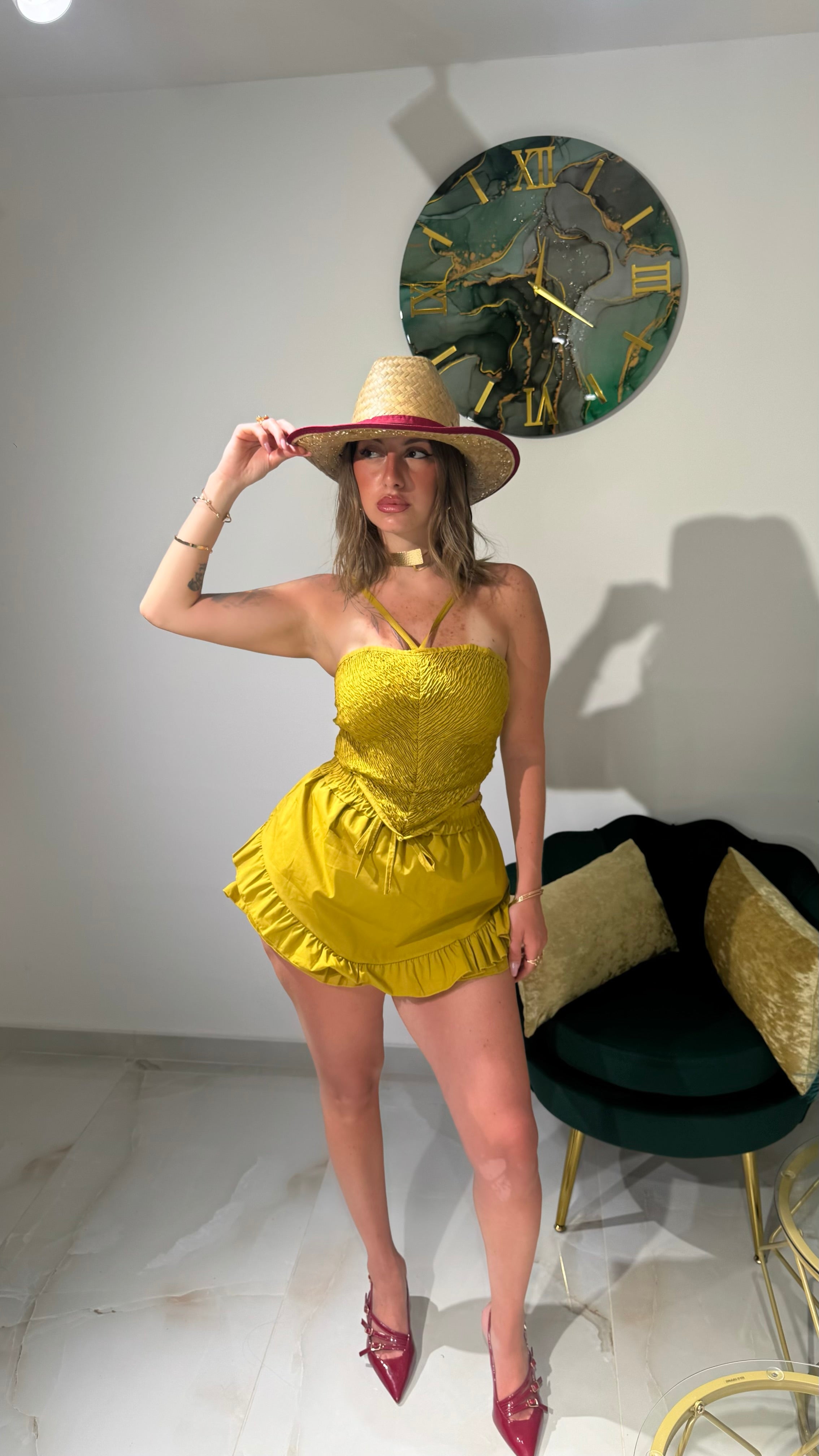Set OLIVIA